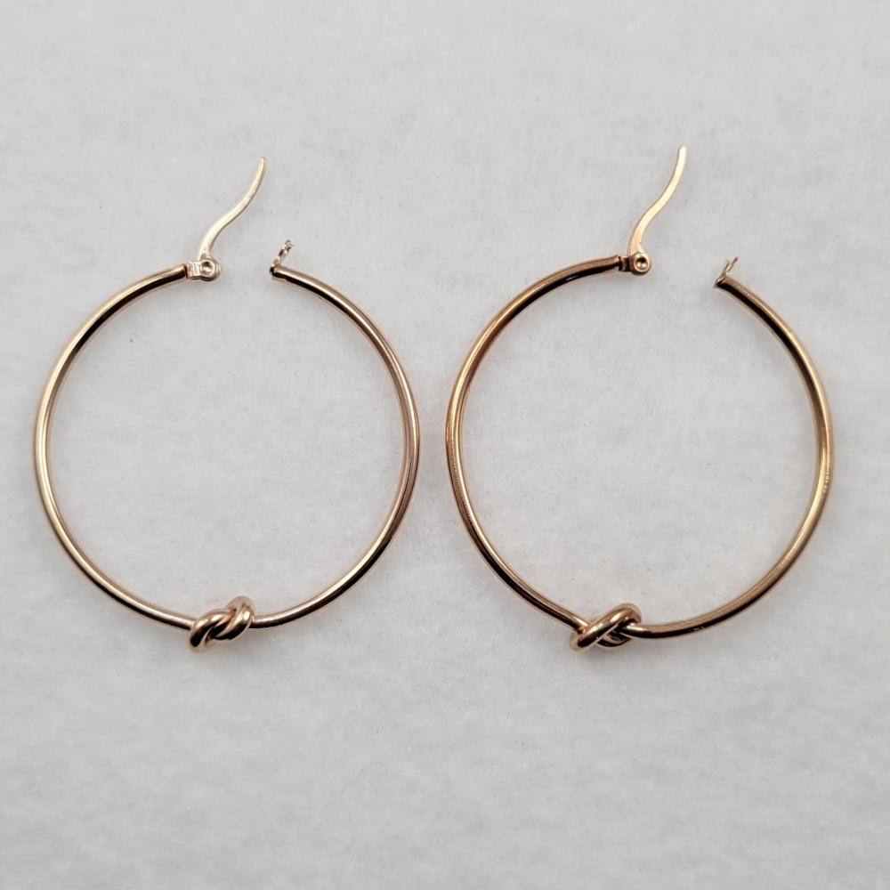 1.5" Rose Gold Knot Hoops - Picture 4 of 6